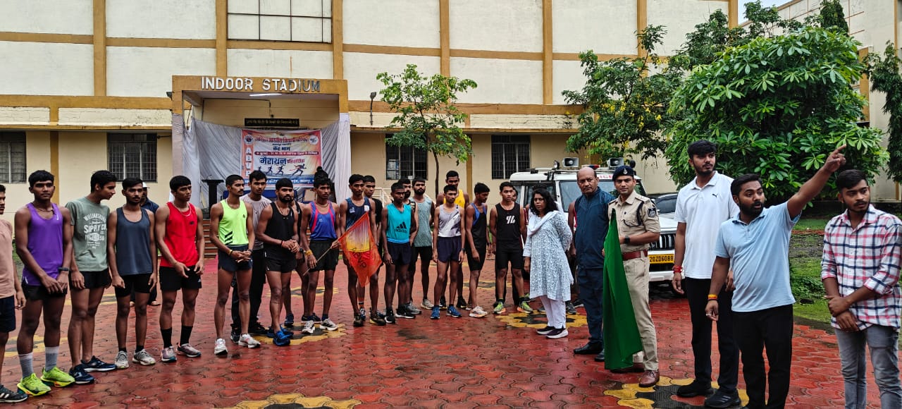 महाकौशल महाविद्यालय द्वारा मैराथन दौड़ का आयोजन